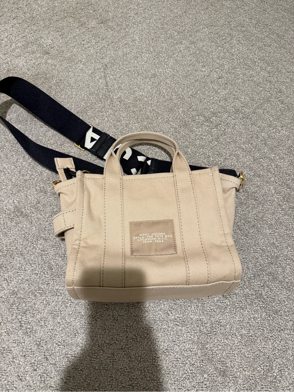 Marc Jacobs Beige Canvas Tote with Bold Black Logo Strap - Picture 2 of 7